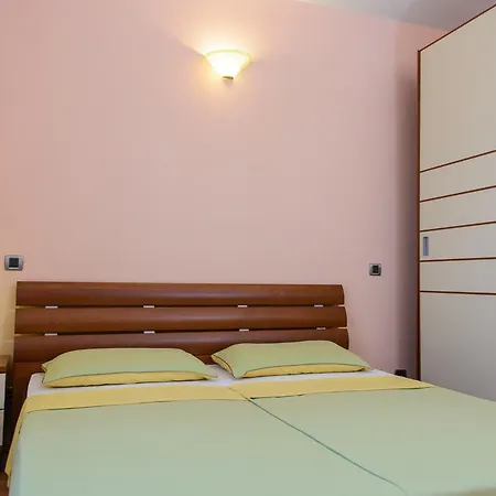 Apartamento Apartments Gloria *